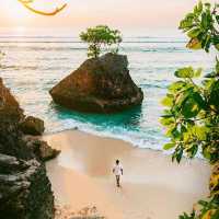 BINGIN BEACH : BALI 
