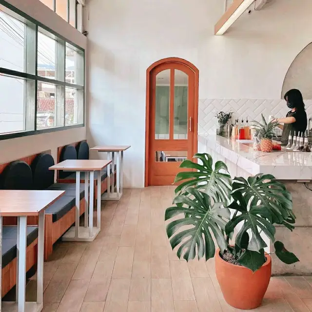 Marienbad Cafe, Shanghai