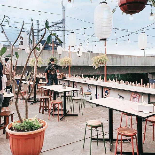 Soreizakaya Cafe, Shanghai