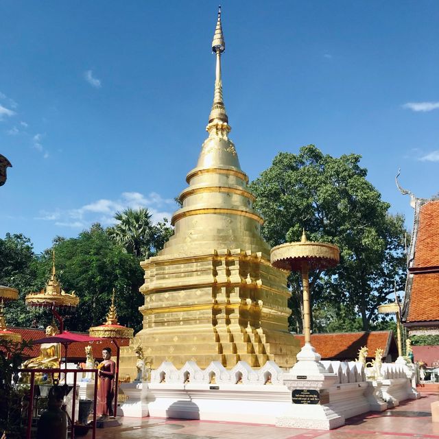 วัดพระธาตุจอมทอง