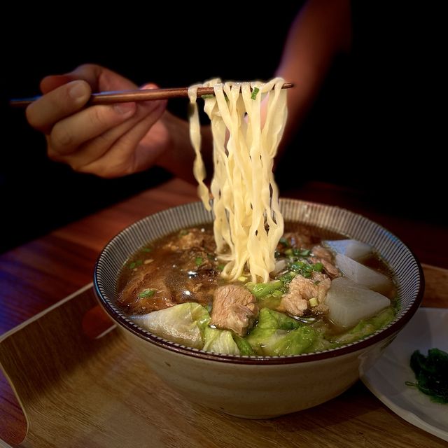 濃味牛肉麵好驚喜 x 港式fusion Cafe