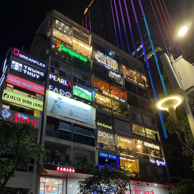 The Cafe apartments 