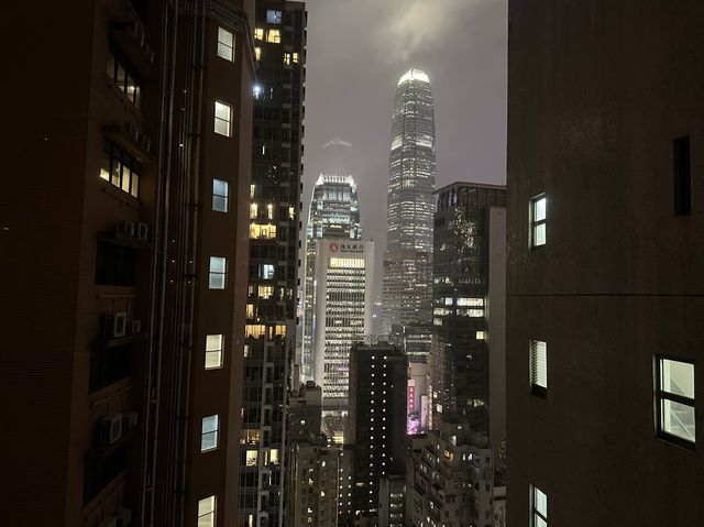 🌃中環CBD夜景｜五星級精品酒店｜木的地酒店Staycation🤩