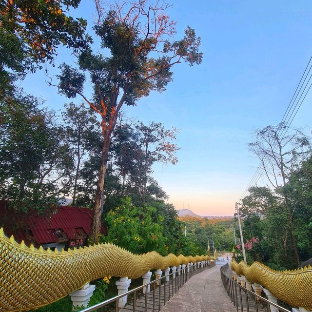 เที่ยววัดชมวิว