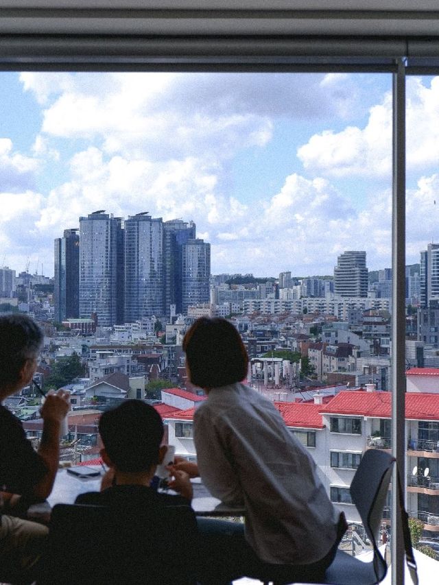 서울 뷰 좋은 카페, 파운즈 커피