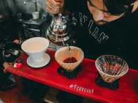 บาริสต้าหน้าตาดีกับคาเฟ่เพชรบุรีที่น่ารัก