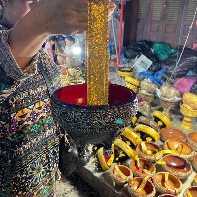 ตลาดกลางคืน หลวงพระบาง