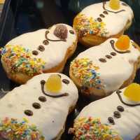 Mr.HaPpY at Dunkin