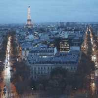 Explore Paris! 🎉
