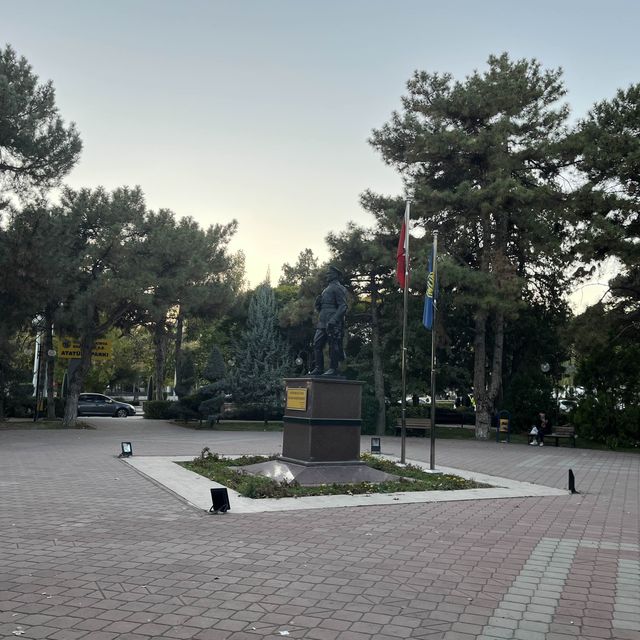 秋のクルッカレへの旅 アタテュルク公園