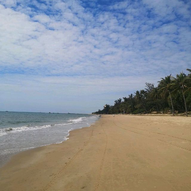 Beach serenity, Sanya