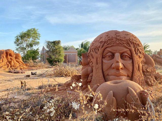 Forgotten Land Sand Sculpture Park - Phan Thi