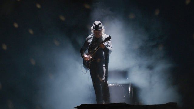 NEIL YOUNG CRAZY HORSE: LOVE EARTH TOUR 2024 (Phoenix) | Talking Stick Resort Amphitheatre