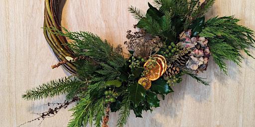 Gweithdy Torch Nadolig / Christmas Wreath Workshop Bore / Morning | Y Stiwdio