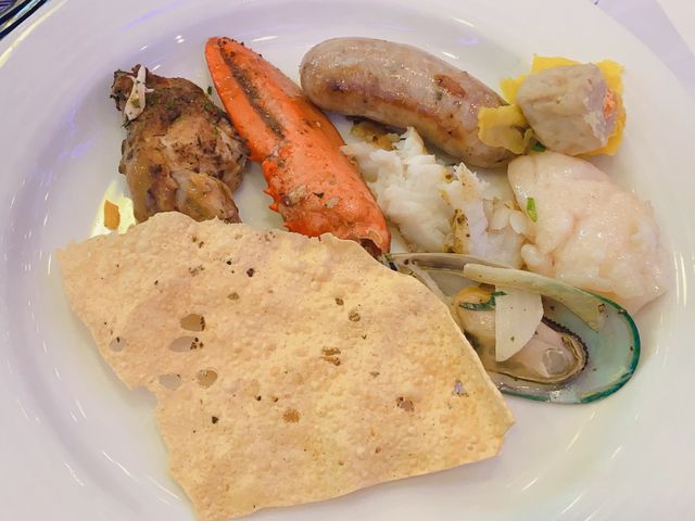 北角海逸君綽🏢300蚊午市自助餐食生蠔🦪