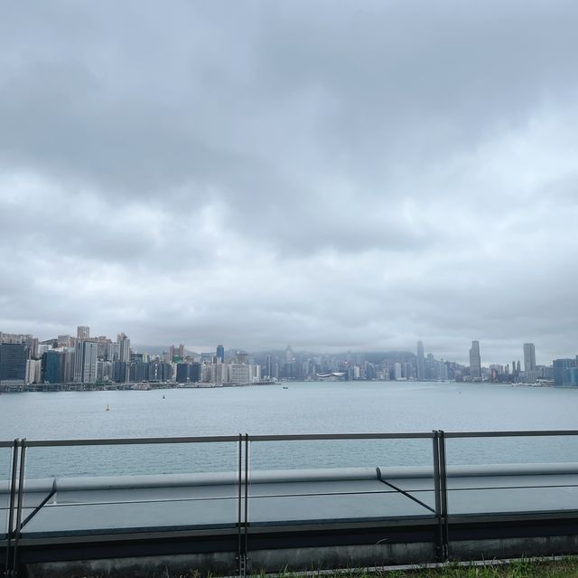 📡科幻感極重！🪐人煙稀少的啟德郵輪碼頭⛴