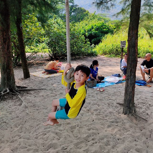 ✨偽渡假風愉景灣輕鬆遊✨｜沙灘暢玩+打卡白教堂/鐘樓/心鎖長廊+英倫風中央公園賞花 
