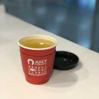 地鐵站內人氣果汁店