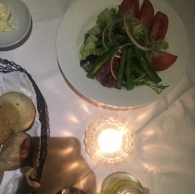 :: バリ旅行🇮🇩🏝現地の方おすすめ！絶品イタリアン料理🍴 ピザ / パスタ 【ULTIMO】