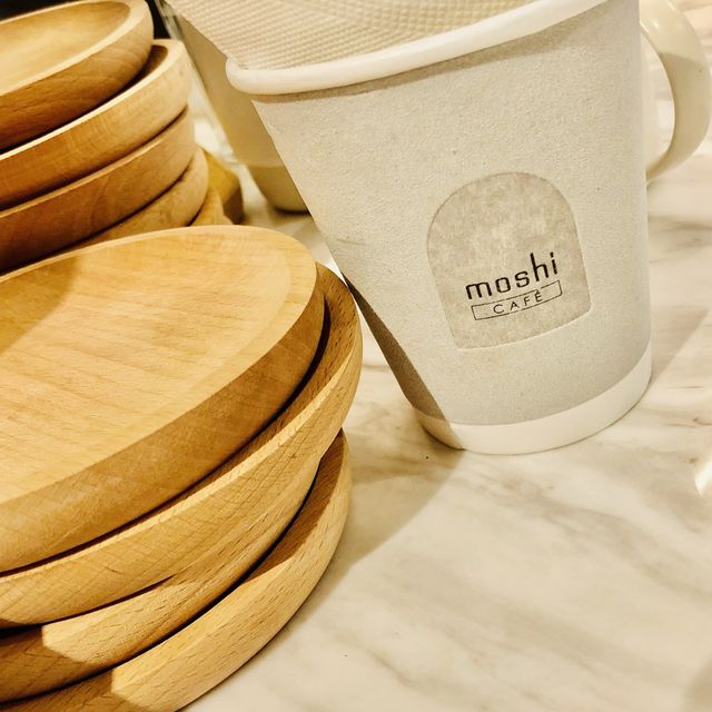 🤍☕️白色系文青咖啡店📍Moshi Café 台北中山店