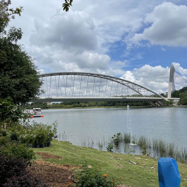 Lake gateaway in putrajaya