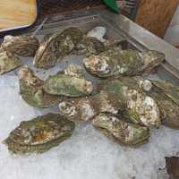 ตลาดคนเดิน เดอะวัน รัชดา(ตลาดรถไฟ)
