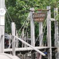 ทุ่งโปร่งทอง