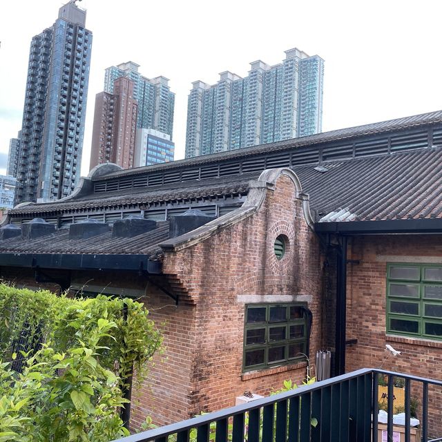 活化古建築🐂 牛棚藝術村