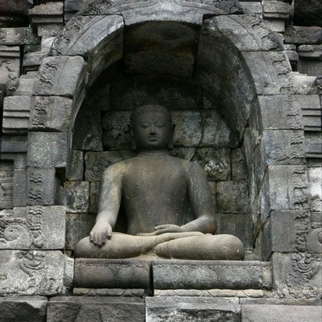World Largest Buddhist Temple 
