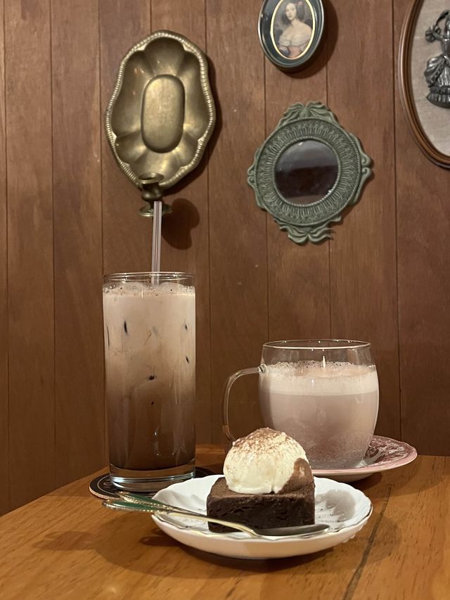 진짜 다락방 같은 공간에서 커피를 즐길 수 있는 역곡 카페 꿈꾸는 다락방☕️
