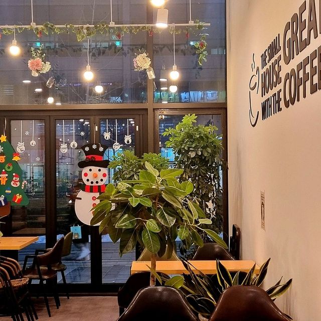 집앞에서 느끼는 크리스마스 ⛄️ 