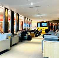 SUITE DREAMS - Air Canada Maple Leaf Lounge 