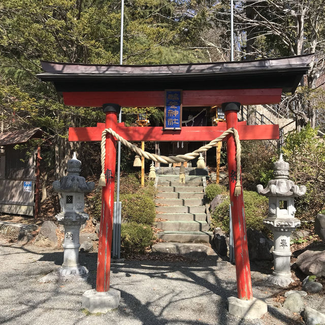 ［新倉富士淺澗神社］- 跟富士山互相輝映🗻
