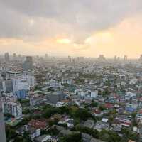Affordable Stay with Rooftop Infinity Pool!