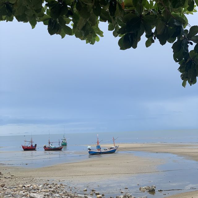 Siam Beach Resort หัวหิน เดิน 10 ก้าวลงชายหาด