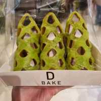 Bangkok's D Bake Waffles & Yaowarat Buns