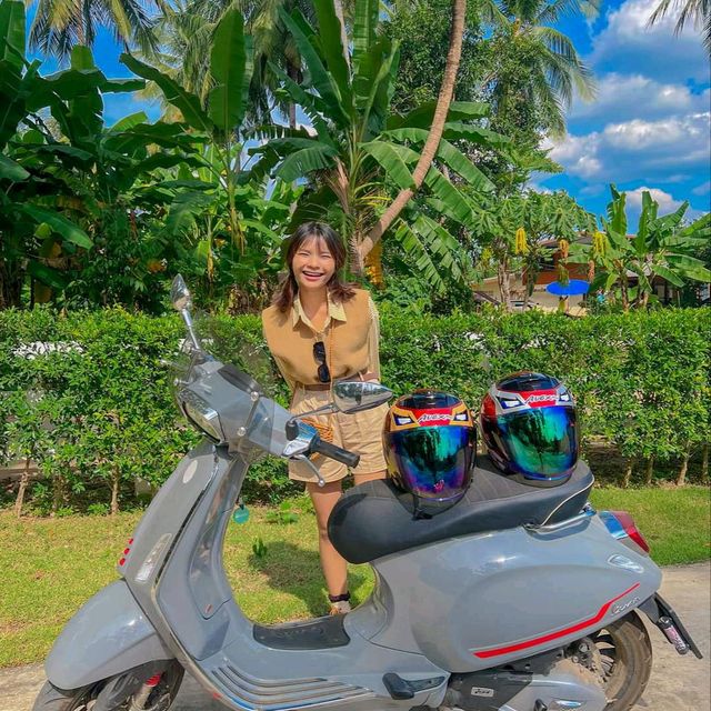 🛵แว๊นมอไซค์ ชมต้นไม้ยักษ์ ไปกับหมวกกันน็อคสุดเท่