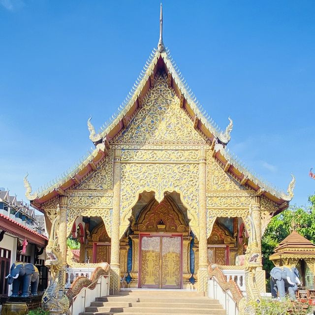 ทำบุญไหว้พระ | วัดล่ามช้าง | เชียงใหม่
