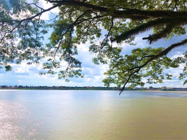 Take a Walk in Thakhek🚶🏻
