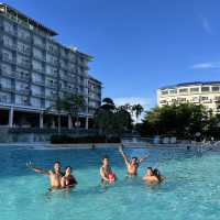 Unbeatable Perfect Weather Vacation
