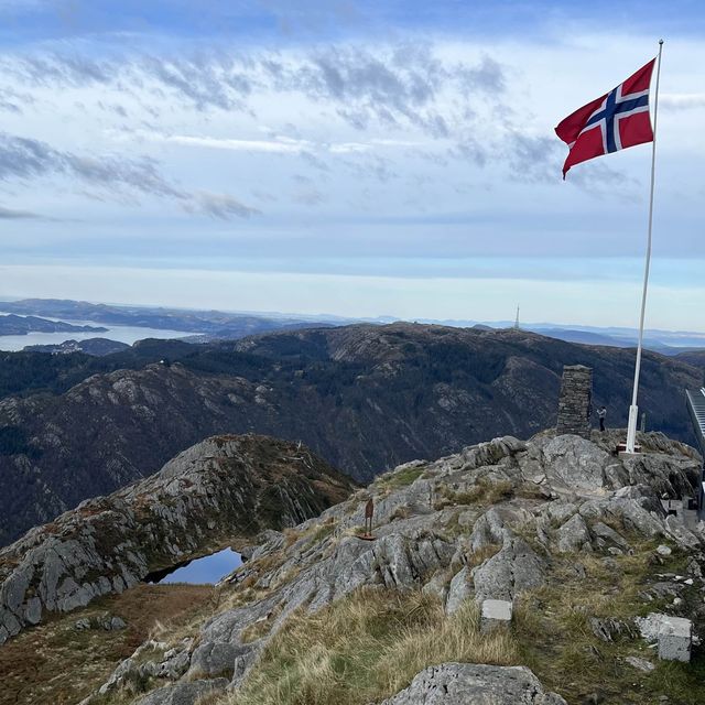 1,300 steps to the highest view in Bergen 