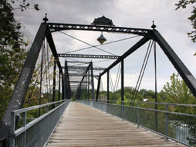 Faust Street Bridge