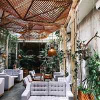SYDWIC CAFÉ - BANDUNG