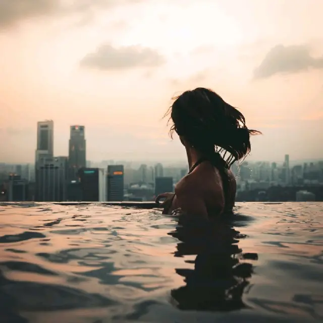 World's Tallest Infinity Pool!