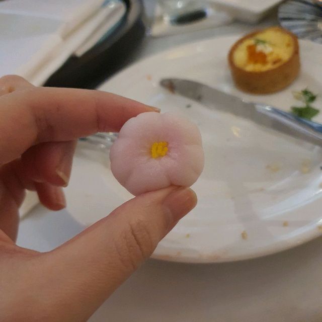 High tea session at Pan Pacific
