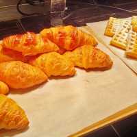 Marco Polo Gateway Hotel ～ Three on Canton 