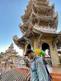 The most beautiful temple in Dalat!