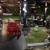 The Bark Cafe, Changi