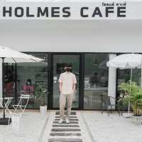 Holmes cafe
