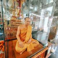 กราบหลวงพ่อปาน​ วัดบางน​มโค​ มงคล​ชีวิต​